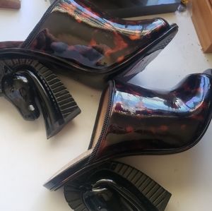 COPY - Tory Burch heels